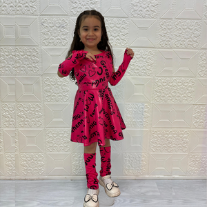 TRAJE DE LARA CAMPOS FUCSIA