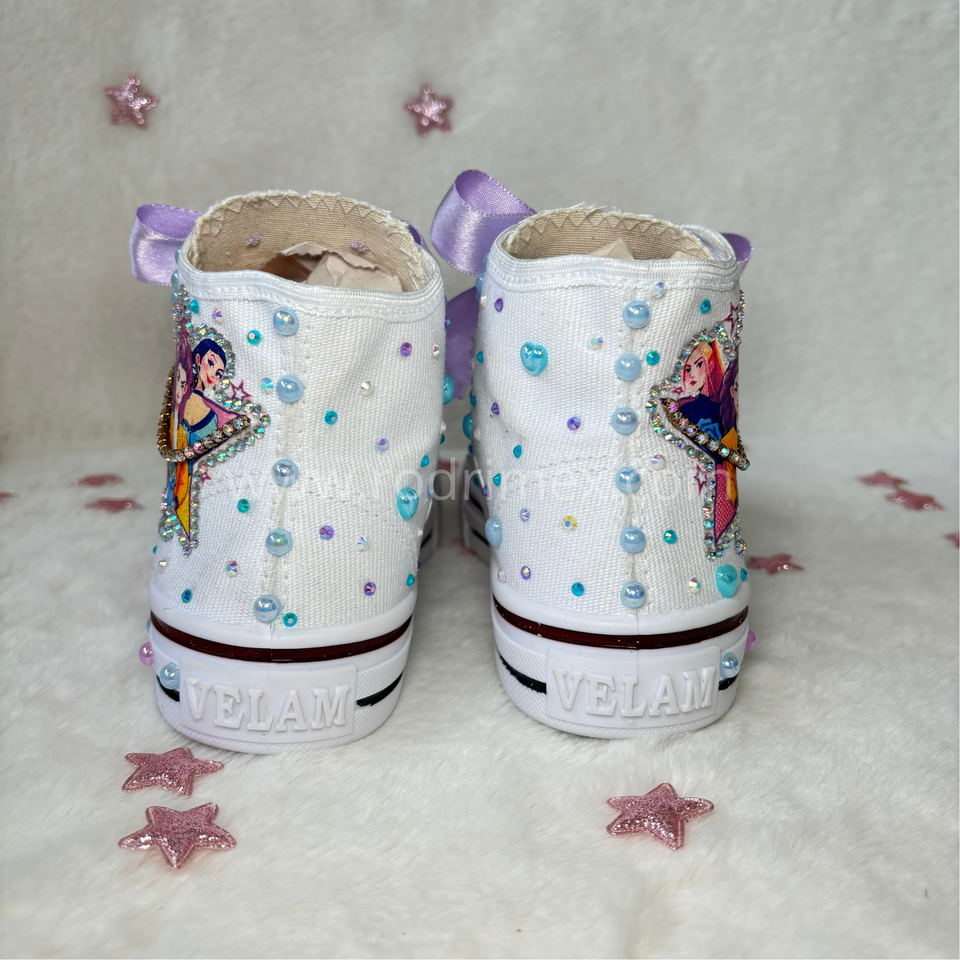 ZAPATILLA DE LAS GUERRERAS K-POP CELESTE BEBE