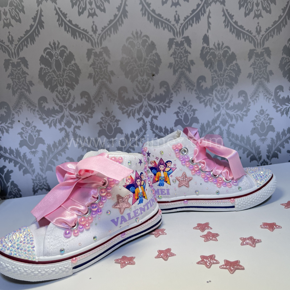 ZAPATILLA DE LAS GUERRERAS K-POP ROSADO