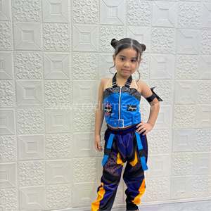TRAJE DE ZOEY