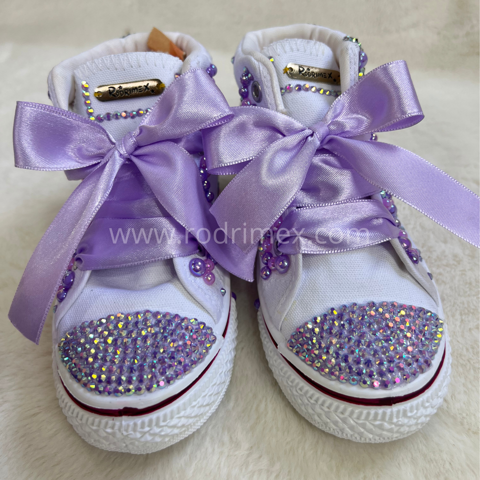 ZAPATILLA DE KUROMI FULL PEDRERIA