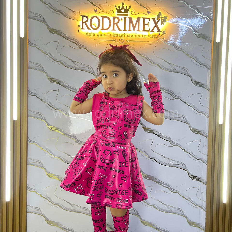 TRAJE DE LARA CAMPOS FUCSIA FULL PEDRERIA