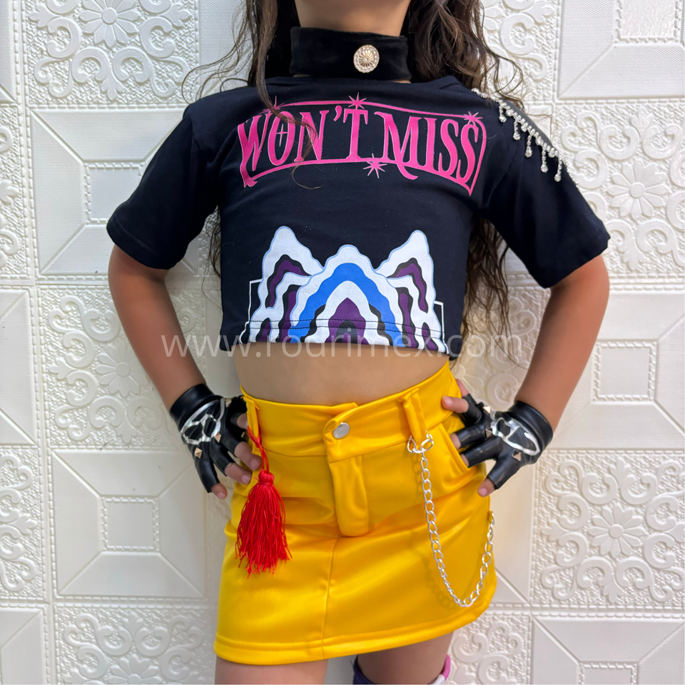 TRAJE DE MIRA