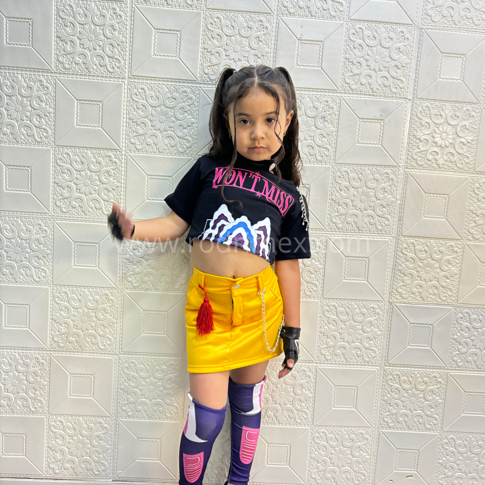 TRAJE DE MIRA