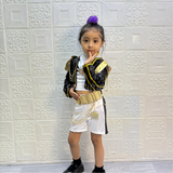 TRAJE GOLDEN DE RUMI